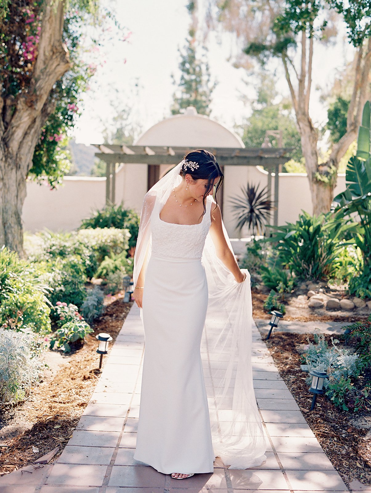 San Diego bride — luxury bridal hair and makeup by Ania Glam Lab (38589RLbra100303-R4-061-2_websize)