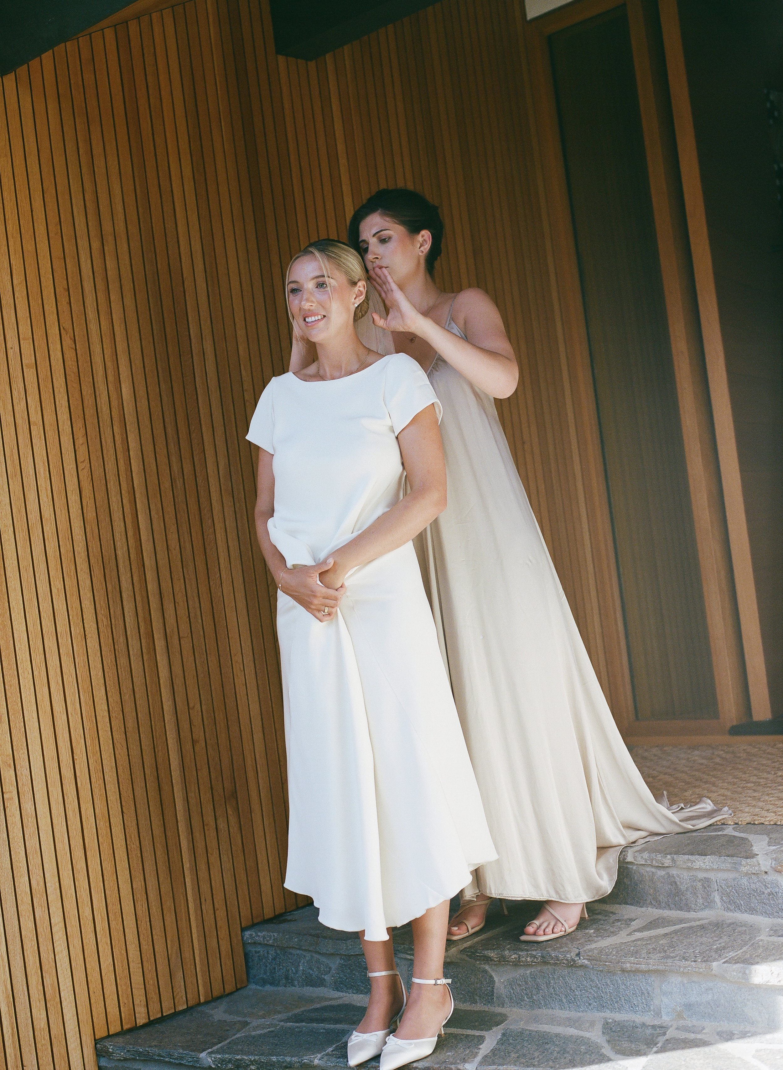 San Diego bride — luxury bridal hair and makeup by Ania Glam Lab (san-diego-bridal-makeup11)